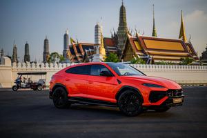 2025 Lamborghini Urus SE