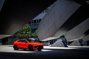 2025 Lamborghini Urus SE