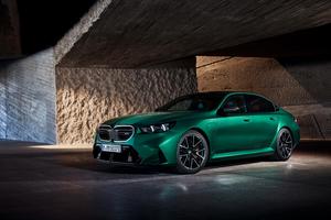 2025 BMW M5