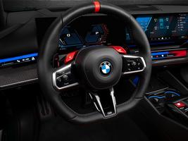 2025 BMW M5