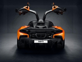 2024 McLaren W1