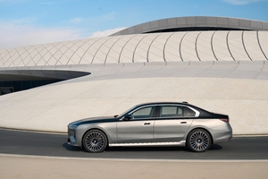 2027 BMW 7