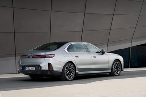 2027 BMW 7