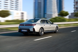 2027 BMW 7