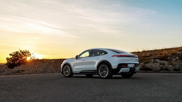 2027 Porsche Cayenne Coupe Electric
