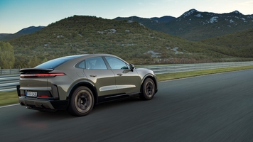 2027 Porsche Cayenne Coupe Electric