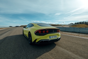 2027 Mercedes-AMG GT 4-door coupe