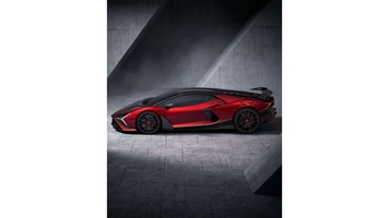 2026 Lamborghini Revuelto SV