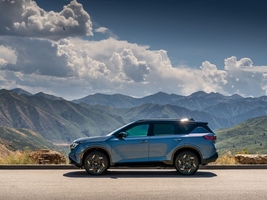 2027 Nissan Rogue Hybrid