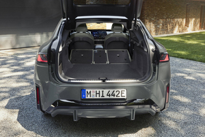 2026 BMW iX4