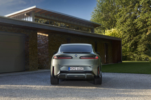 2026 BMW iX4