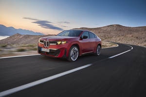 2026 BMW iX4