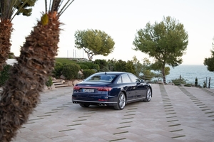 2020 Audi S8