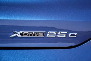 2021 BMW X2 xDrive25e