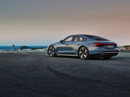 2022 Audi e-tron GT quattro