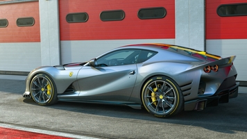 2022 Ferrari 812 Competizione