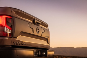 Titan PRO-4X