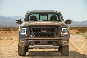Titan PRO-4X